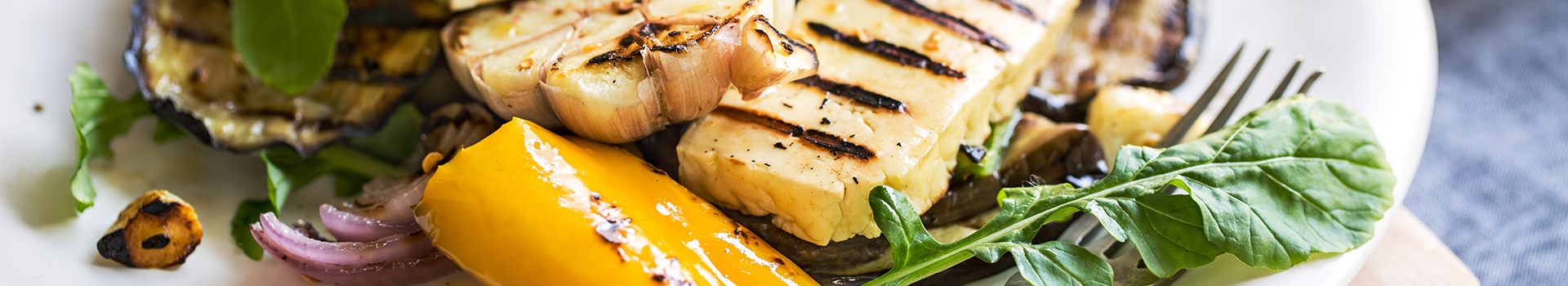Halloumi and Chargrilled Pepper Summer Salad
